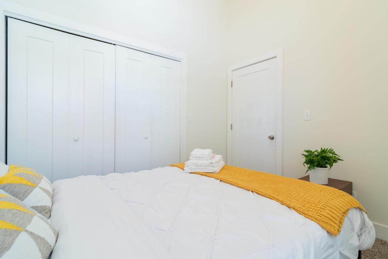 Apartamento Mccormick Place 420 Friendly 3br In Downtown With Optional Parking Sleeps 8 Guests Near Soldier Field, Grant Park And Lakefront Trail *