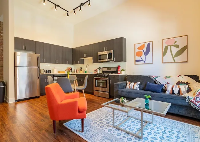 Mccormick Place 420 Friendly 3Br-2Ba In Downtown Chicago With Optional Parking For 8 Guests