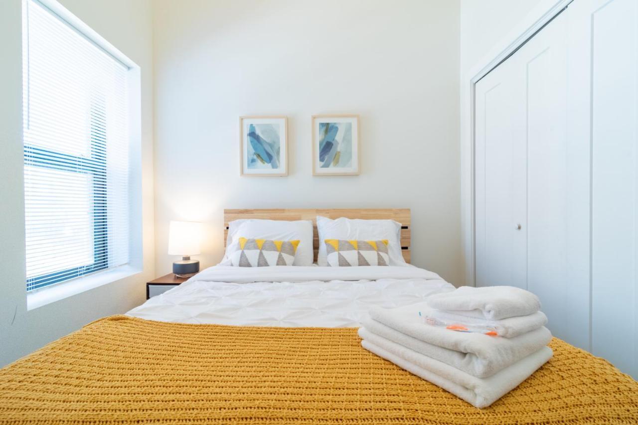 Apartamento Mccormick Place 420 Friendly 3br-2ba In Downtown With Optional Parking For 8 Guests